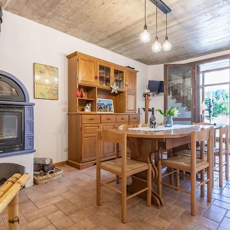 Holiday home Italian Experience-casa Tramonti