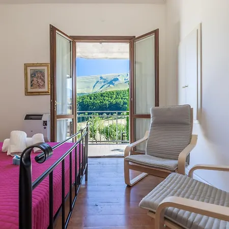 Italian Experience-casa Tramonti * Pintura di Bolognola