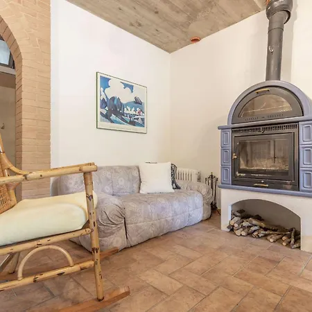 Vakantiehuis Italian Experience-casa Tramonti Pintura di Bolognola