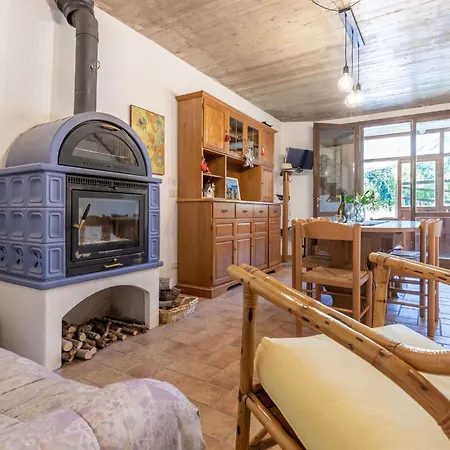 Italian Experience-casa Tramonti Holiday home Pintura di Bolognola