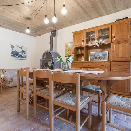 Vakantiehuis Italian Experience-casa Tramonti Pintura di Bolognola