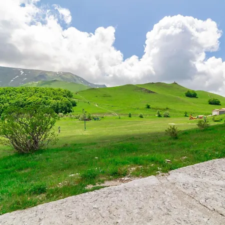 Italian Experience-casa Tramonti * Pintura di Bolognola